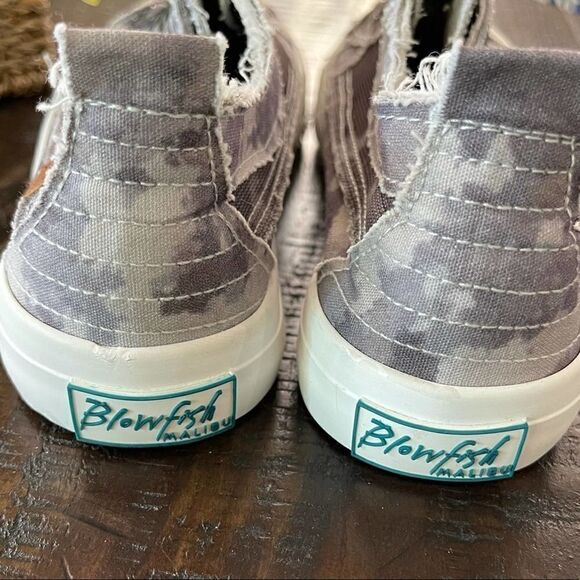 Blowfish Gray Watercolor Play Slip-Ons 8.5 - Picture 7 of 9